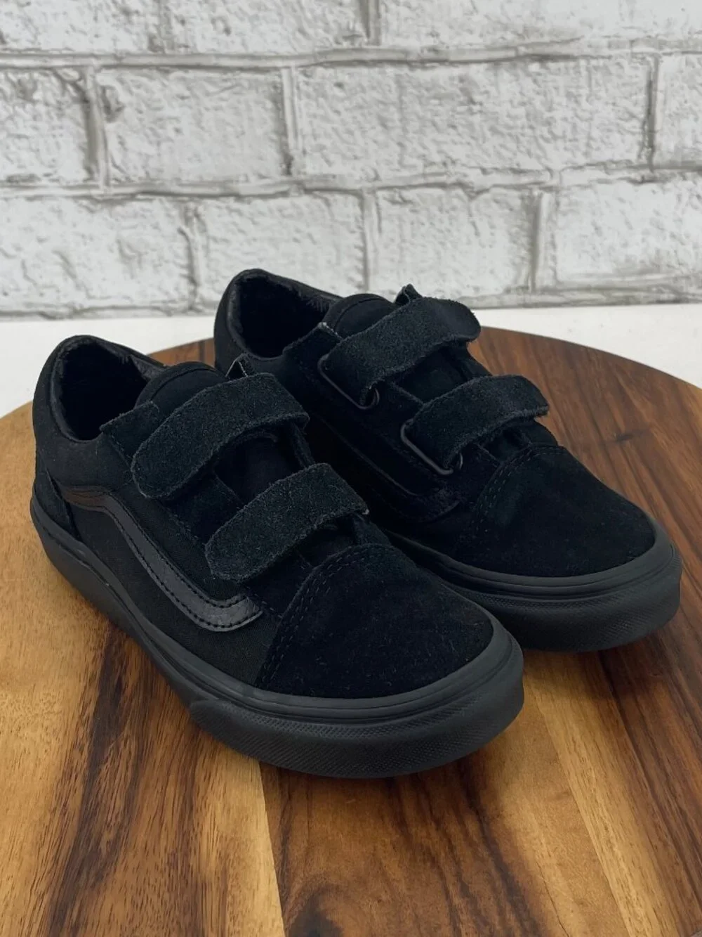 Vans Little Kids Old Skool V Blackout Suede Canvas Hook & Loop Shoes Sz. 2